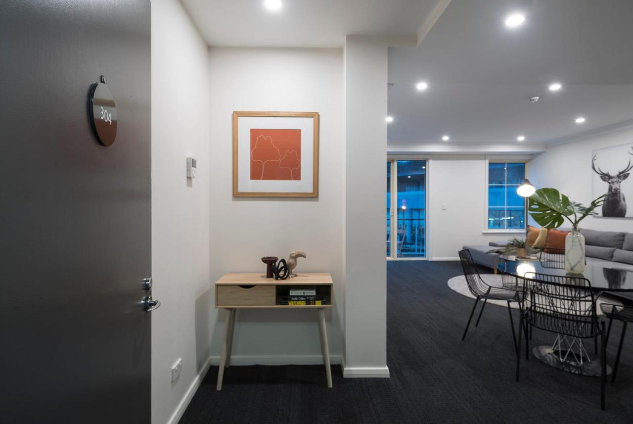 South Yarra Central Apartment Hotel Melbourne Exteriör bild