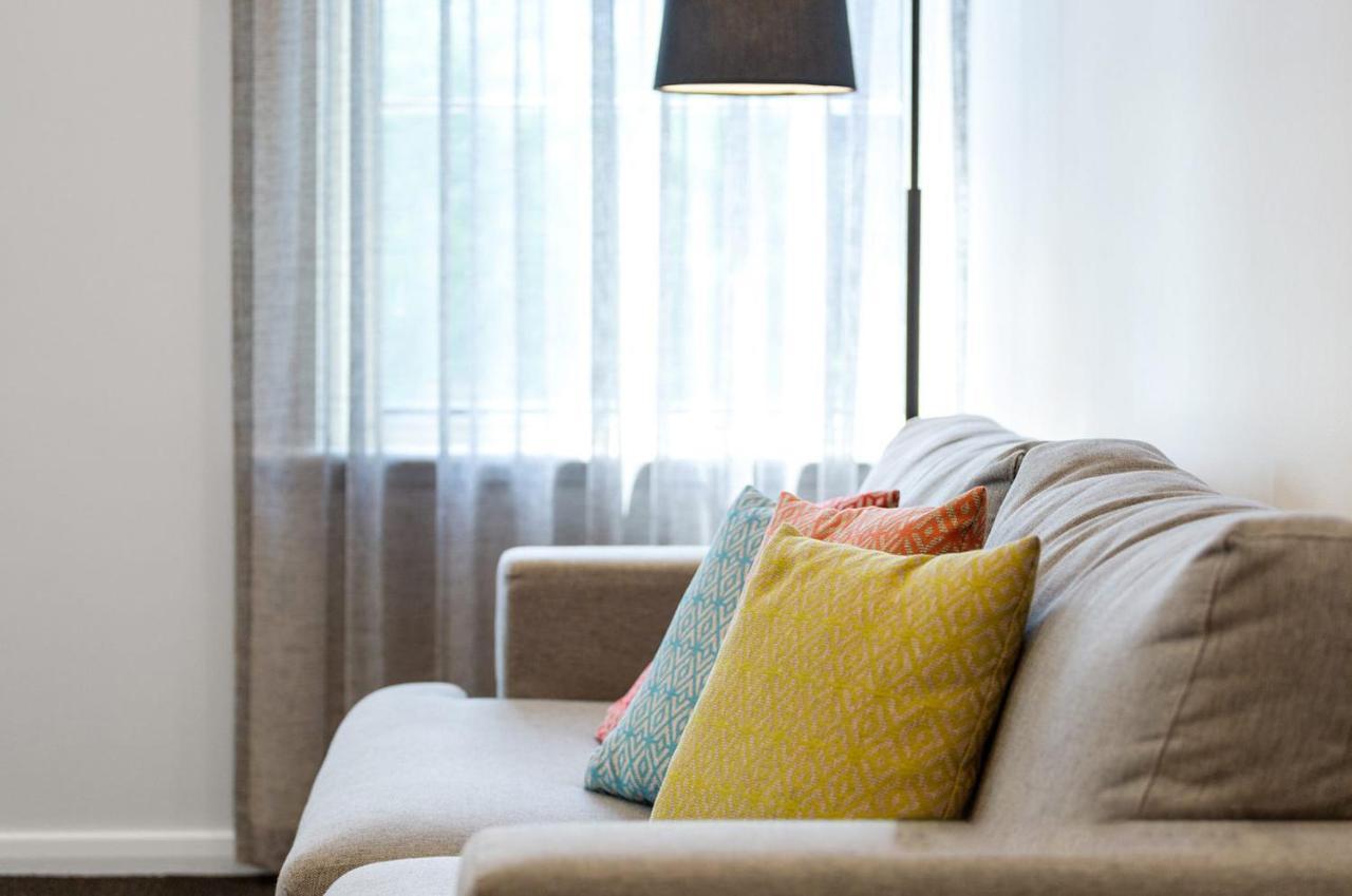 South Yarra Central Apartment Hotel Melbourne Exteriör bild