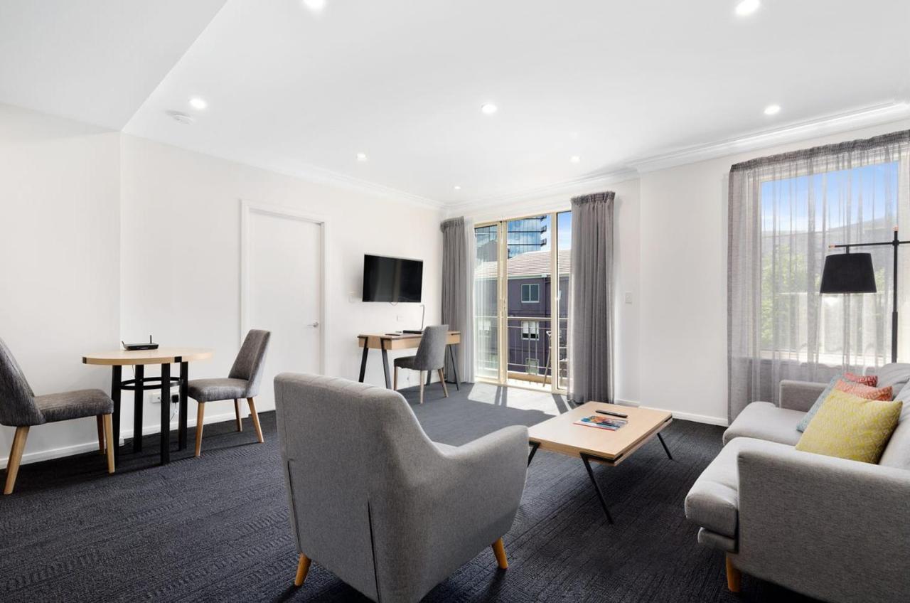 South Yarra Central Apartment Hotel Melbourne Exteriör bild