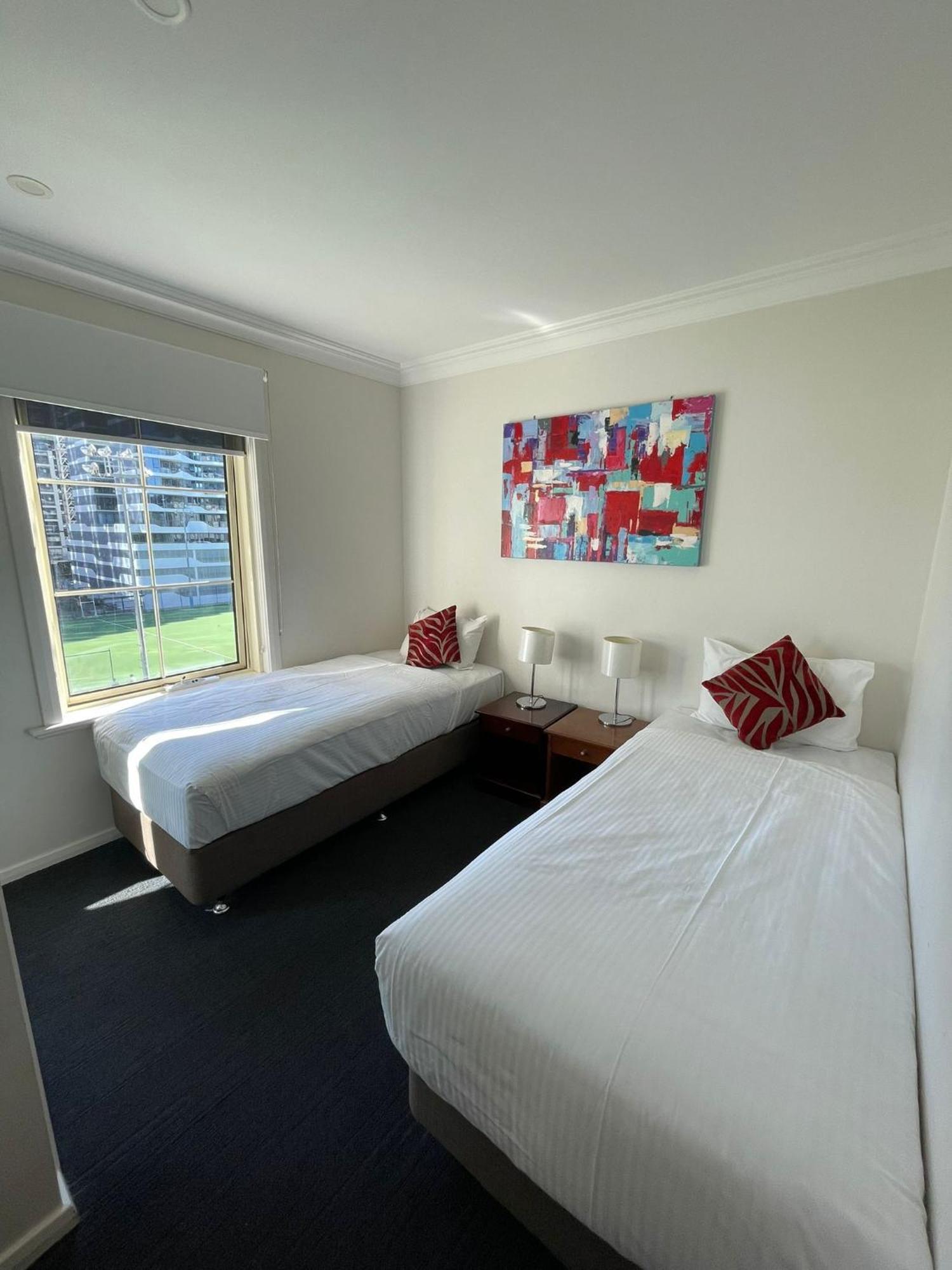 South Yarra Central Apartment Hotel Melbourne Exteriör bild
