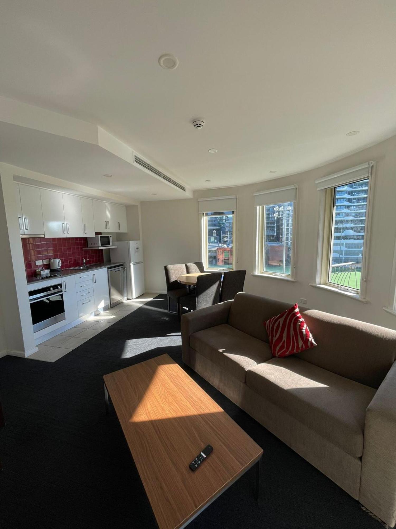 South Yarra Central Apartment Hotel Melbourne Exteriör bild