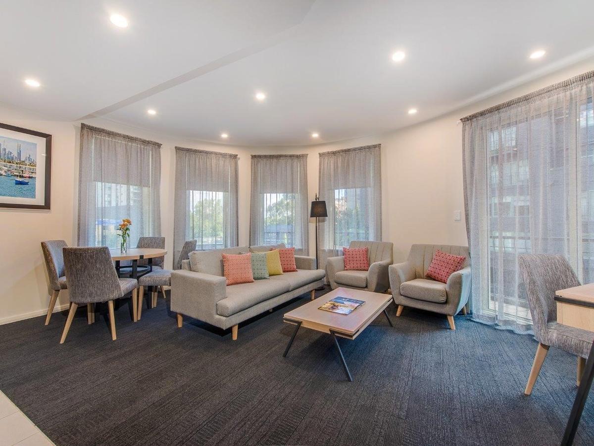 South Yarra Central Apartment Hotel Melbourne Exteriör bild