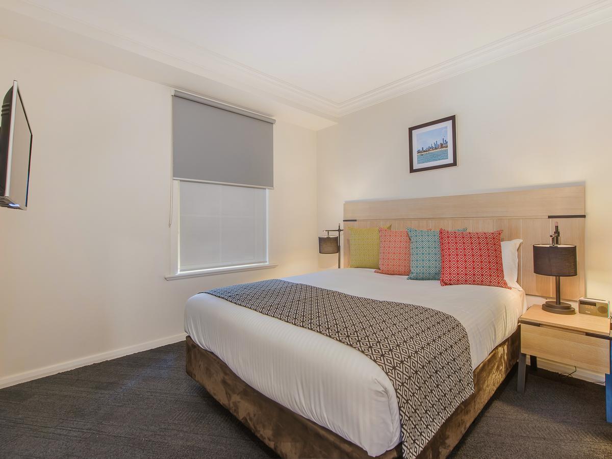 South Yarra Central Apartment Hotel Melbourne Exteriör bild